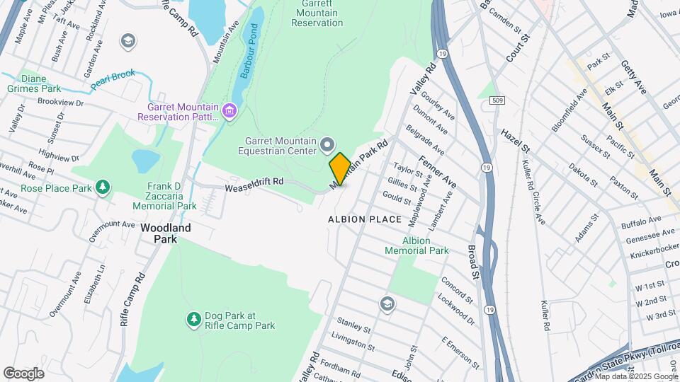 251 Silleck St, Unit 2 Map and Location Details