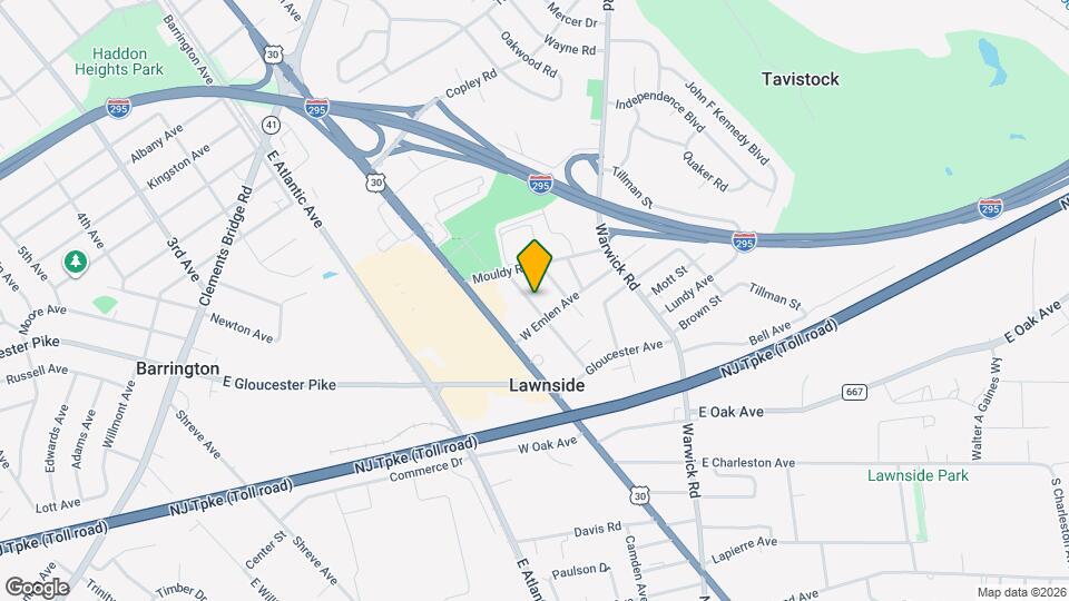 215 Thomas Ave N Map and Location Details