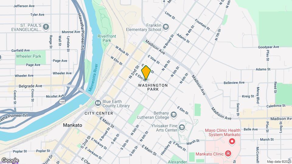 305 1/2 Elm St, Unit 305.5 Map and Location Details