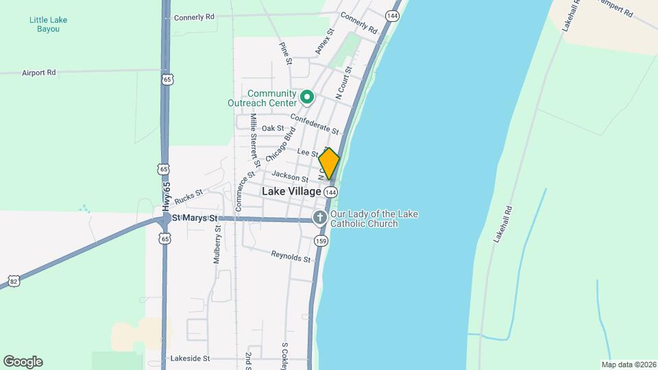 Old Lake Shore Htl Apartments Map and Location Details