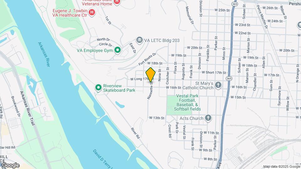 2101 W 16th St Map and Location Details