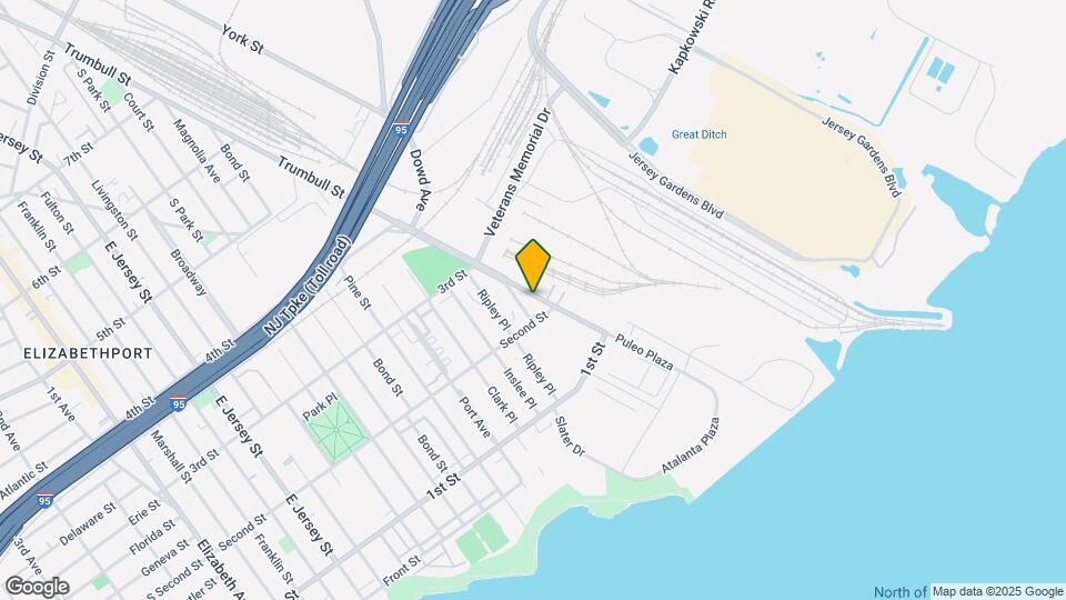 216 Trumbull St Map and Location Details