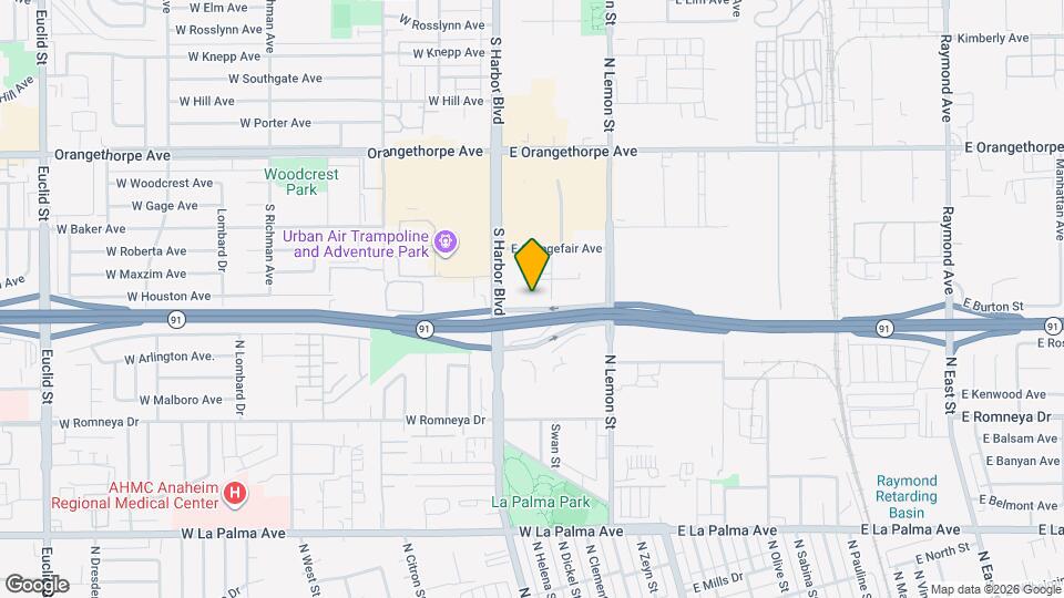 1641 S Pomona Ave, Unit D37 Mapa y Detalles de la Ubicación