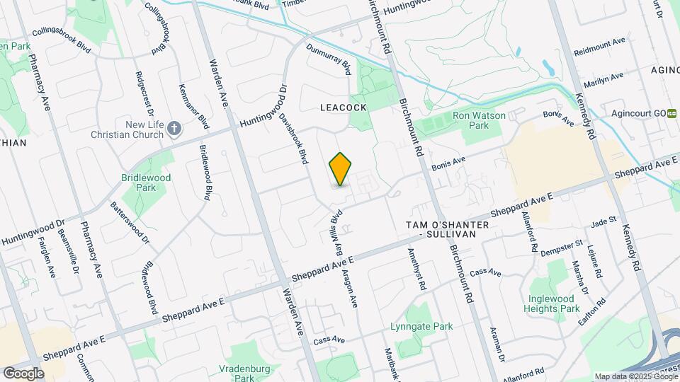 6 Queenscourt Dr Map and Location Details