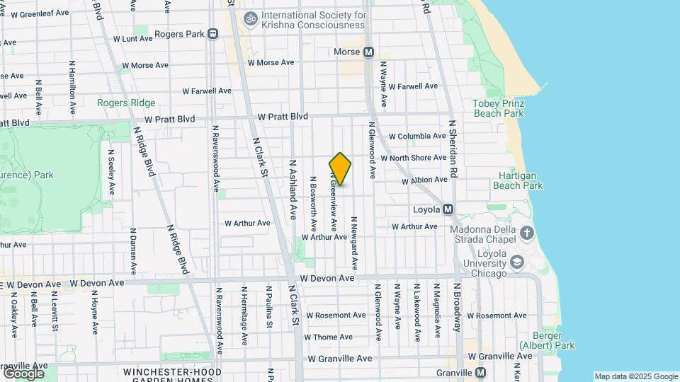 6607 N Greenview Ave Map and Location Details