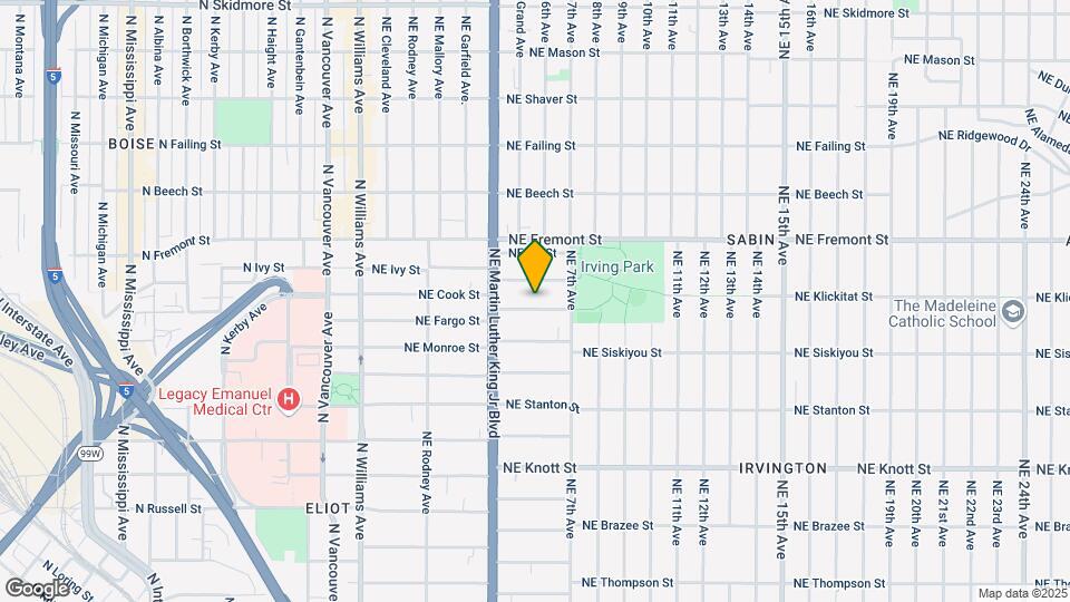 527 NE Fargo St Map and Location Details