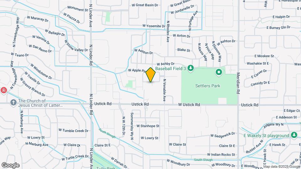 945 W Woodpine St Map and Location Details