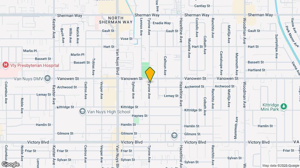 6756 Tyrone Ave Map and Location Details