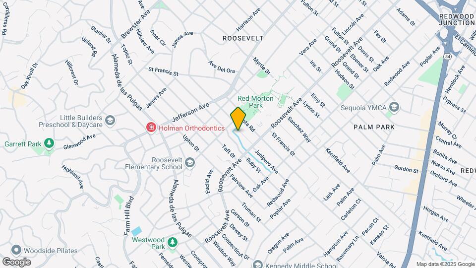 936-938 Junipero Ave Mapa y Detalles de la Ubicación