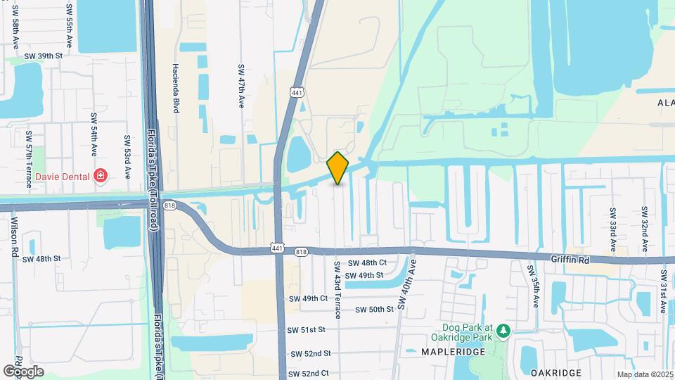 4520-4530 SW 43rd Ter Mapa y Detalles de la Ubicación