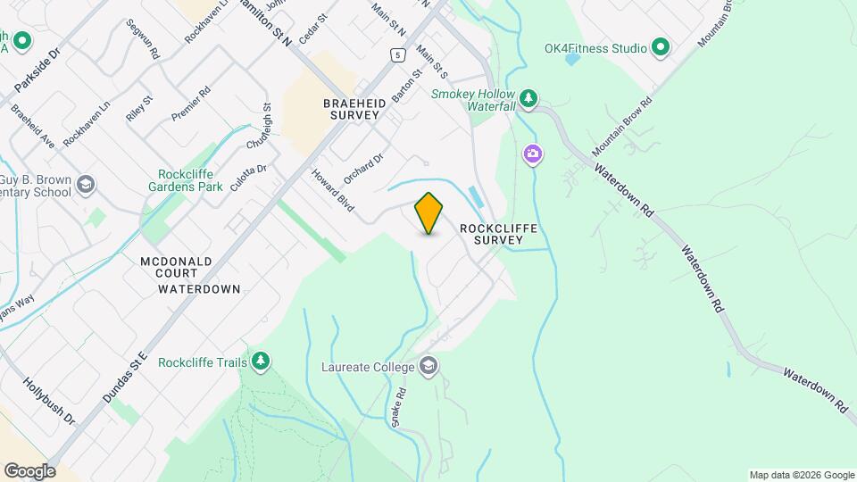 11 Mays Crescent Map and Location Details