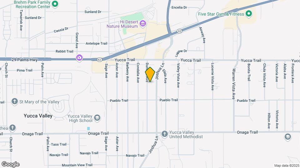 7423 Dumosa Ave Map and Location Details