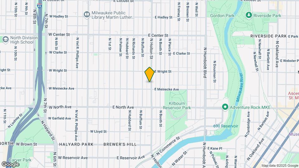 2423 N Holton St Mapa y Detalles de la Ubicación