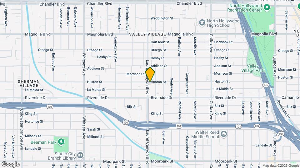 4954 Laurel Canyon Blvd Mapa y Detalles de la Ubicación