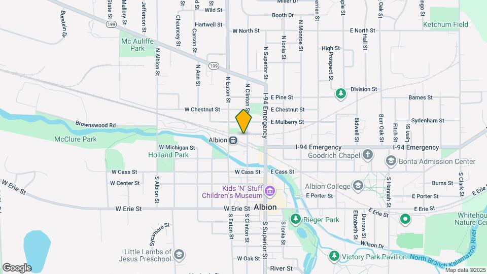 301 N Clinton St Mapa y Detalles de la Ubicación