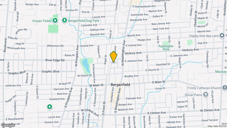 Woodland Hills Manor: In-Unit Washer & Dryer, Heat, Gas, Hot & Cold Water Included, and Cat & Dog... Map and Location Details