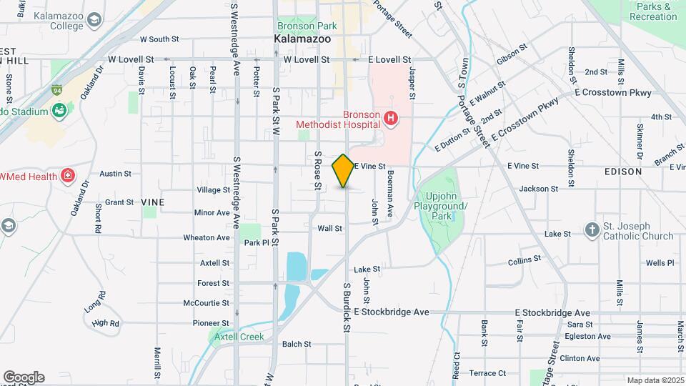 904 S Burdick St Map and Location Details