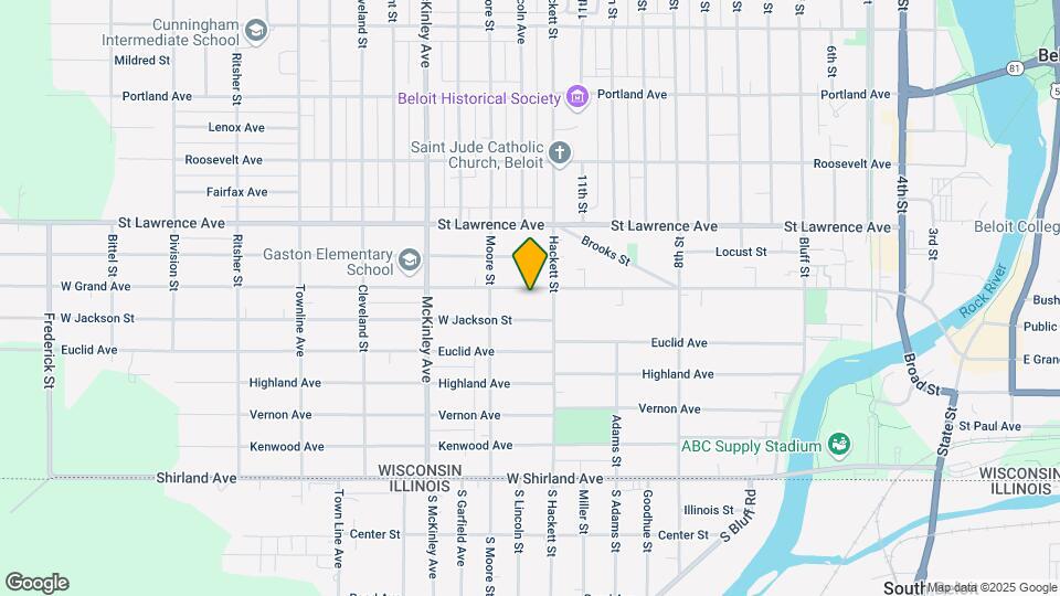 1122 W Grand Ave Map and Location Details