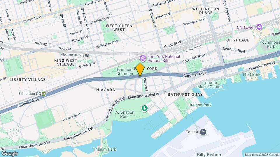 211 Fort York Blvd Map and Location Details
