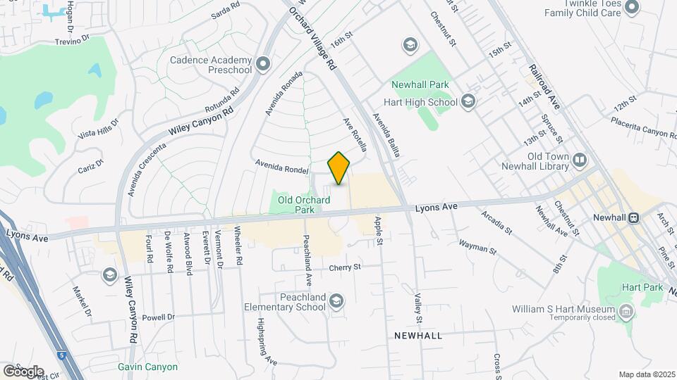 23515 Lyons Ave Map and Location Details