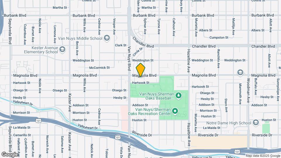 14424 Magnolia Blvd Map and Location Details