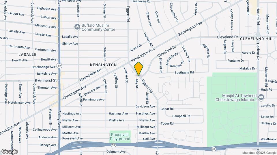 450-460 Eggert Rd Mapa y Detalles de la Ubicación