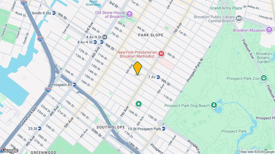 459 11th St, Unit FLOOR 1 ROOM Map and Location Details