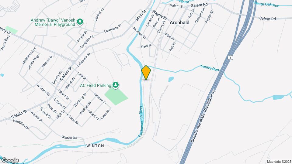 157 S Laurel St Map and Location Details