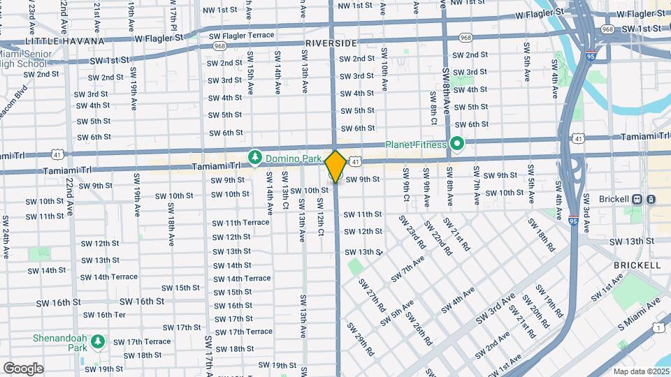 933 SW 10th St Map and Location Details