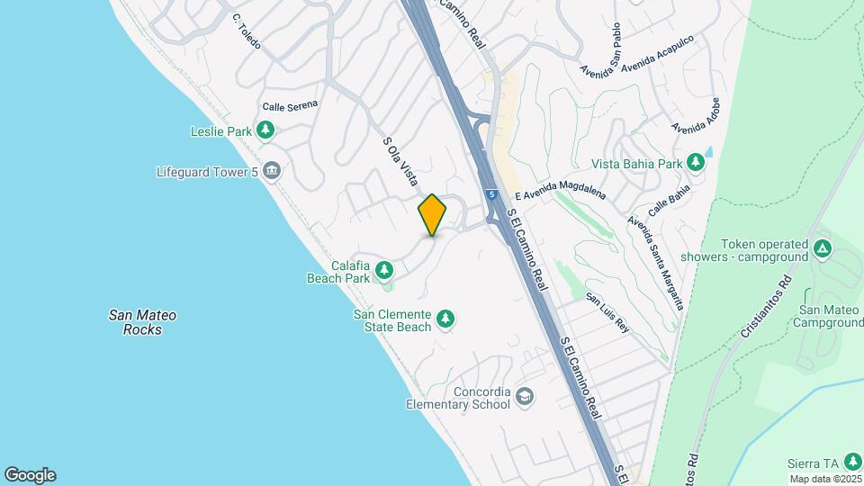 212 Avenida Lobeiro Mapa y Detalles de la Ubicación