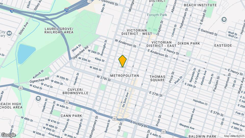 208 W 35th St Map and Location Details