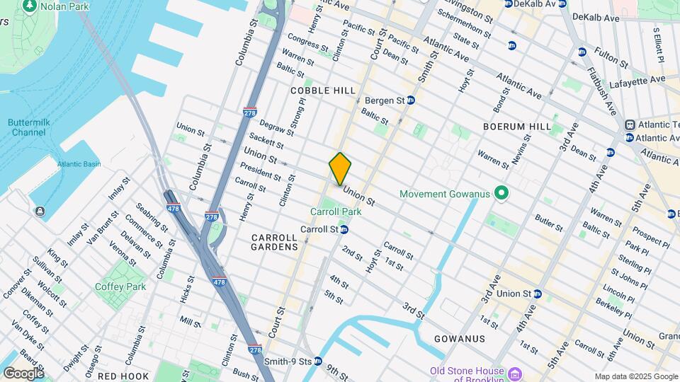 Sunny Brownstone Apt. in Carroll Gardens Map and Location Details