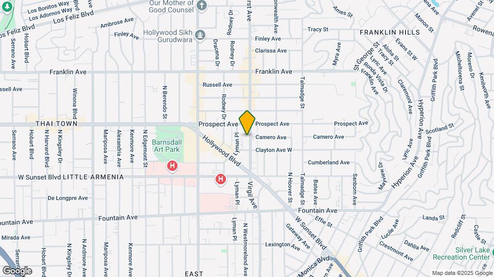 1623-1627 Hillhurst Ave Map and Location Details