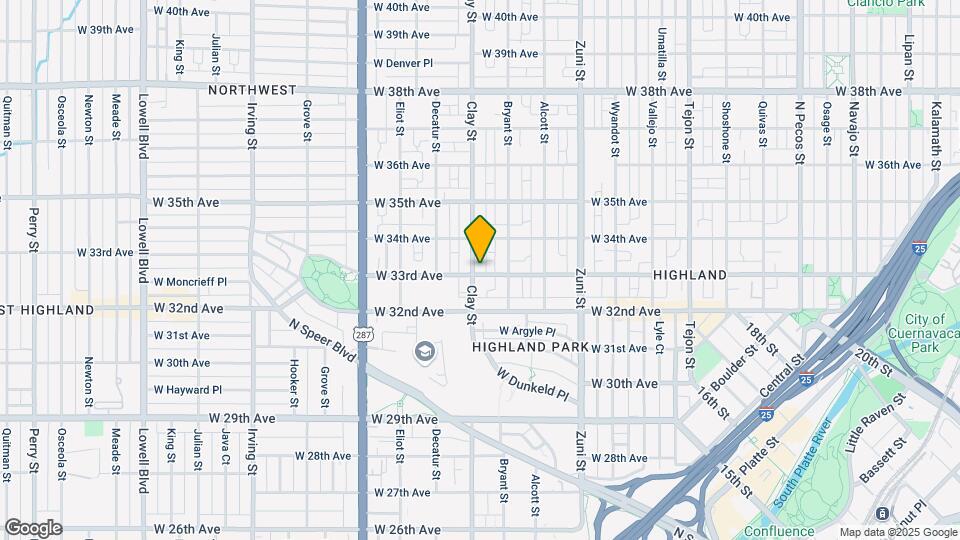3300 Clay St Map and Location Details