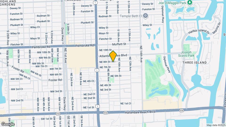 818 NE 8th St Map and Location Details