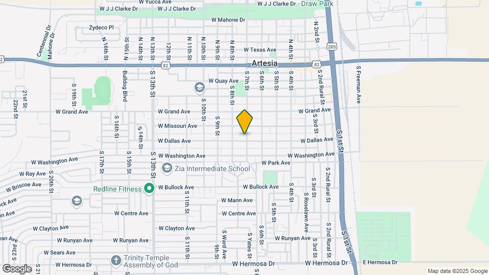 702 W Dallas Ave Map and Location Details