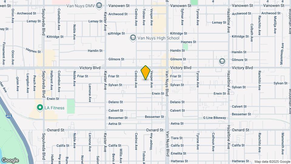 14623 Sylvan St Map and Location Details