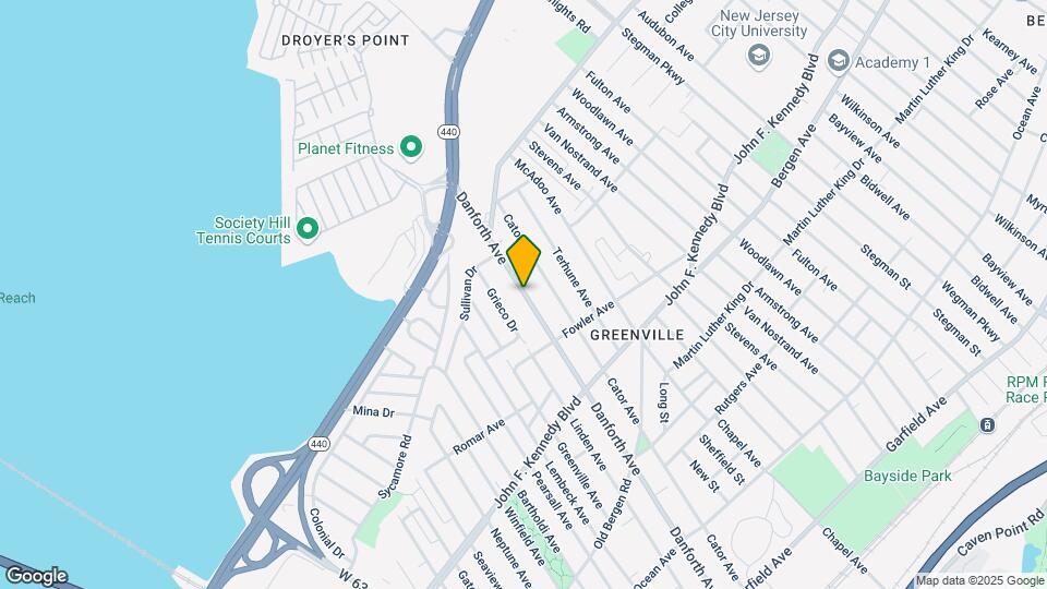 373 Danforth Ave, Unit 201 Map and Location Details