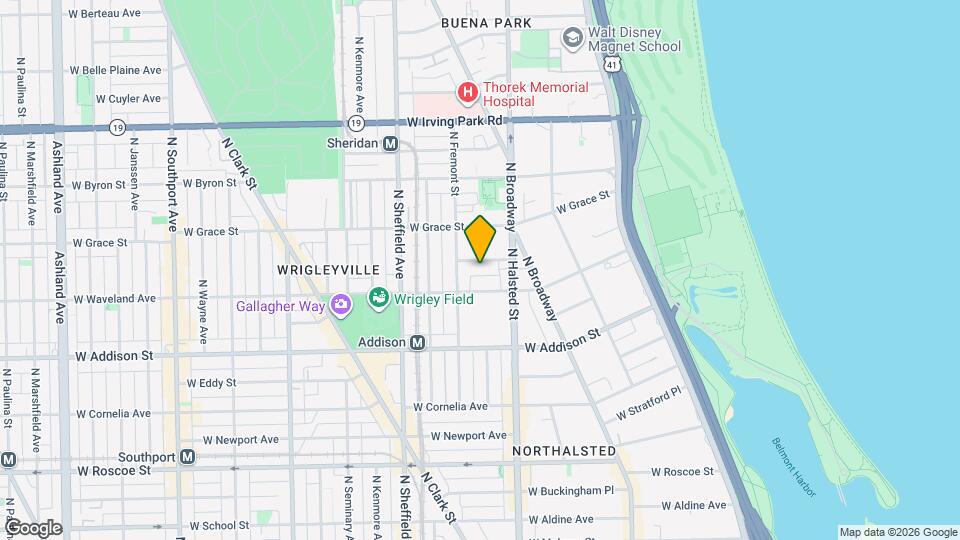 835 W Bradley Pl, Unit 1R Mapa y Detalles de la Ubicación