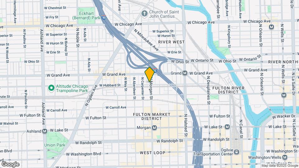 702 N Milwaukee Ave Map and Location Details