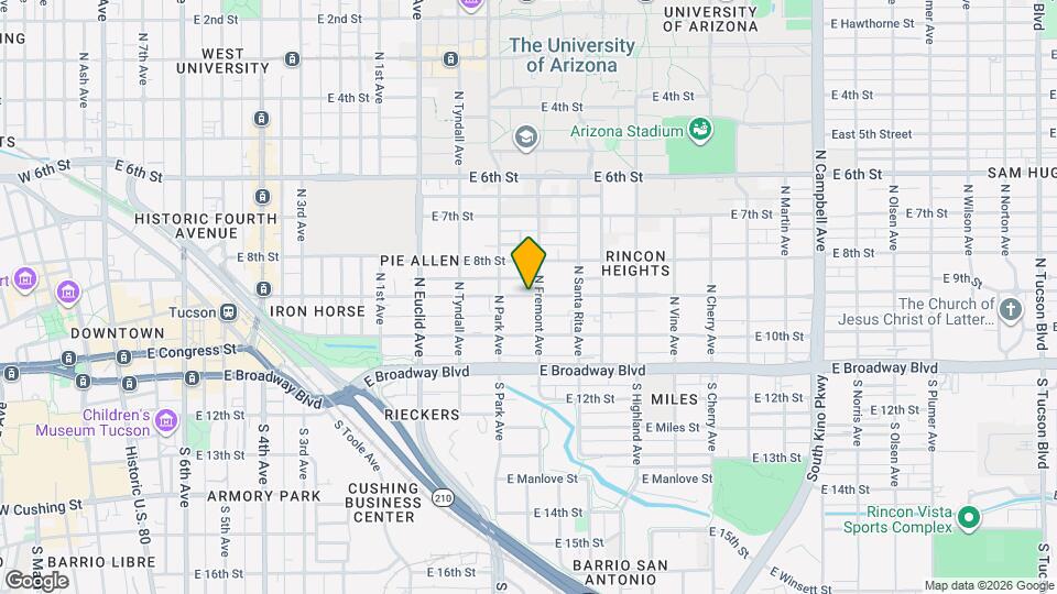 1035 E 9th St Map and Location Details