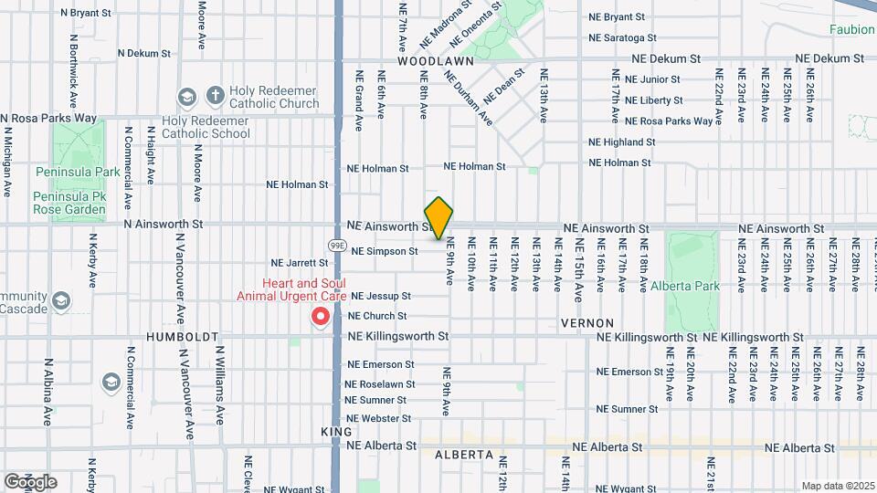 853 NE Simpson St Mapa y Detalles de la Ubicación