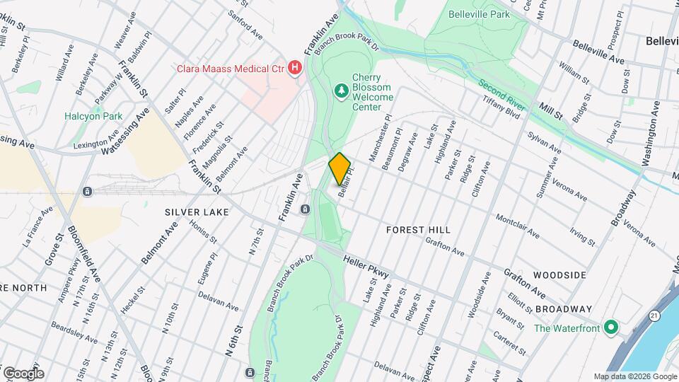 16 Bellair Pl, Unit Basement Mapa y Detalles de la Ubicación