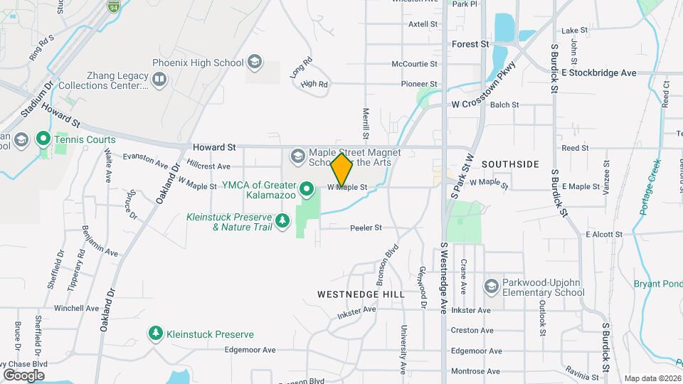 903 W Maple St Map and Location Details