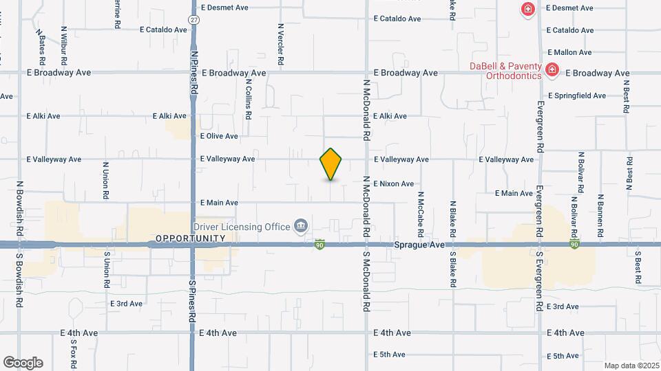 308 Woodlawn Ln Map and Location Details