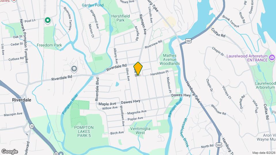 145 Pine St Map and Location Details