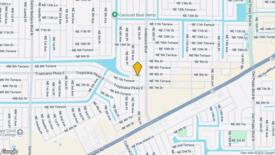 742 NE 7th Pl Map and Location Details