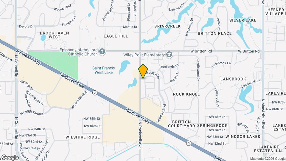 9021 N Rockwell Dr Mapa y Detalles de la Ubicación