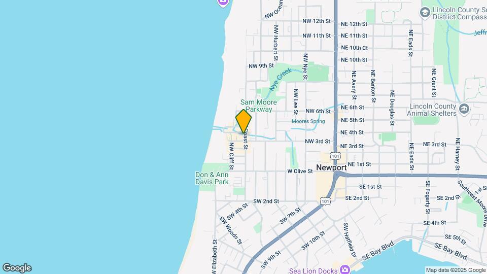 325 NW Coast St Map and Location Details