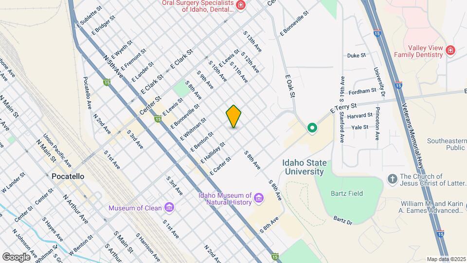 916 E Halliday St Map and Location Details
